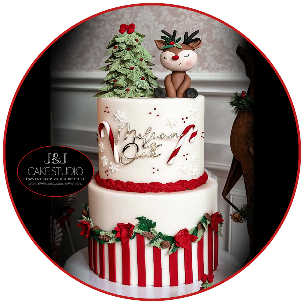 Christmas Cake 2 Tier