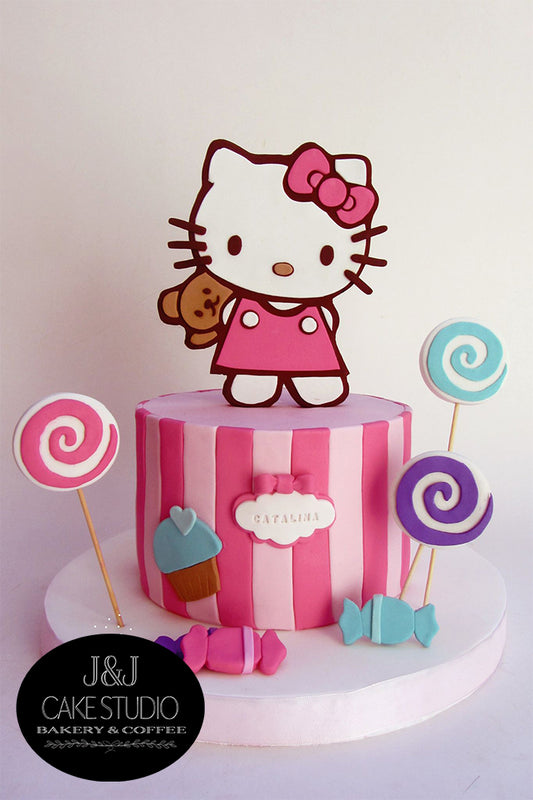 Hello Kitty Cake